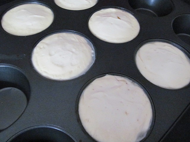 Vaříme pro kočky: recept na Plamínkův narozeninový dortík - Upečené